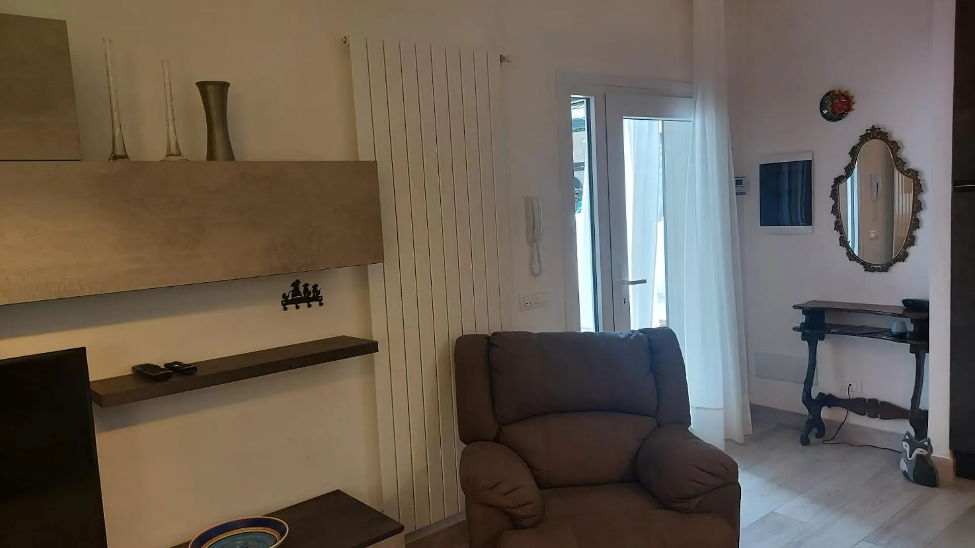 La Casa Di Gianna Intero Appartamento Nembro 0*,